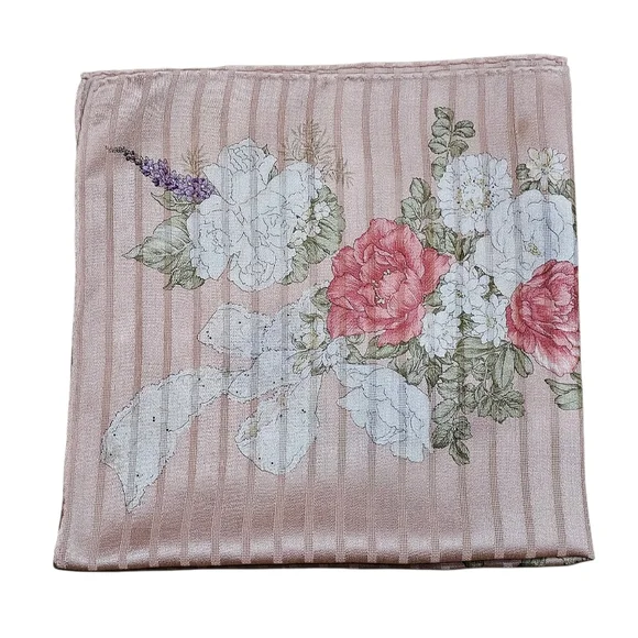 BURBERRY SCARF - Picture 6 of 16